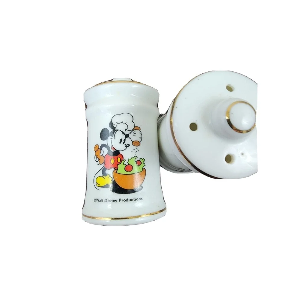 Japan Disney Mickey Mouse Chef‎ Salt and Pepper Shakers Vintage